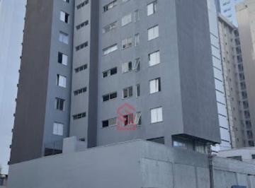 Foto 01 · Apartamento à venda frente ao Shopping Curitiba: 2 quartos, 2 salas, 2 banheiros, 1 vaga de garagem,