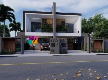 Foto 01 · Sobrado geminado com 3 suítes, 4 vagas de garagens, 200m² de área privativa, bairro Saguaçu, Joinvil