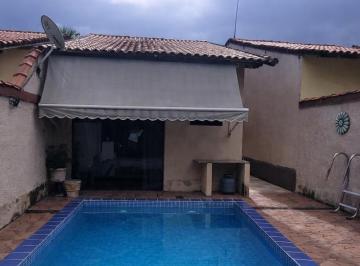 Casa Venda de 1 quarto · OPORTUNIDADE! Casa com piscina perto da praia | 3 quartos (2 suítes) | 240m²