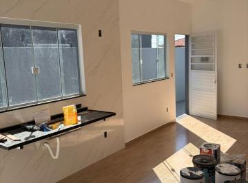 Foto 01 · Imperdível casa à venda em Tatuí-SP, bairro Jardim Santa Rita de Cássia! 2 quartos, 1 sala, 1 banhei