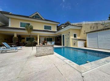 Casa · 382m² · 4 Quartos · 3 Vagas ·
Barra da Tijuca | Casa 4 quartos, sendo 4 suites