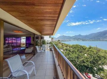 Apartamento · 230m² · 4 Quartos · 3 Vagas ·
Ipanema | Apartamento 4 quartos, sendo 1 suite