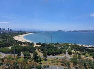 Apartamento · 286m² · 4 Quartos · 1 Vaga ·
Flamengo | Apartamento 286m² | 4 quartos, sendo 1 suite| Vista Pan