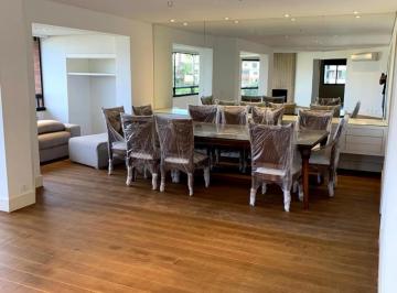 Apartamento · 230m² · 4 Quartos · 4 Vagas · Apartamento - Panamby - 4 suites - 230m²