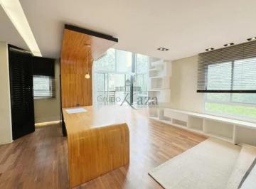 Living · Apartamento Duplex - Panamby - 1 Suíte - 104m².