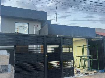 Casa de 3 quartos, Samambaia · Casa alto padrão na Qr114 samambaia, 3 quartos sendo 2 com suíte 1 banheiro soci