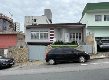 Casa · 355m² · 2 Quartos · Casa para aluguel - no Centro