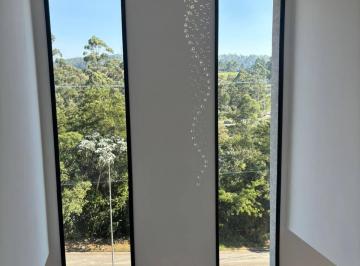 Casa · 425m² · 4 Quartos · 6 Vagas · CASA RECEM ENTREGUE, ALPHAVILLE, 4 SUÍTES, AQUECIMENTO SOLAR!