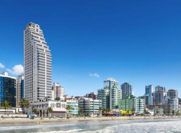 Fachada · Grand Luxury CNA | Frente Mar - Itapema | 5 Suítes e 3 Vagas, 265 m² | 2.000 m² de Lazer