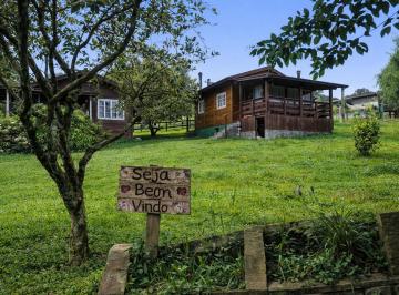 Comercial de 2 quartos, Urubici · Cabana em Urubici a poucos metros do Asfalto