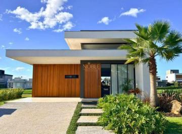 Casa · 196m² · 3 Quartos · 2 Vagas · Casa em Condomínio Fechado - Torres/RS