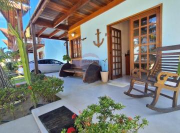 Casa · 250m² · 5 Quartos · 4 Vagas · Casa de Luxo em Tamandaré: Refúgio e Conforto