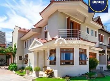 Casa · 211m² · 3 Quartos · 2 Vagas · Casa com 3 dormitórios Semi mobiliado, 211 m² - venda por R$ 1.499.000 ou alugue