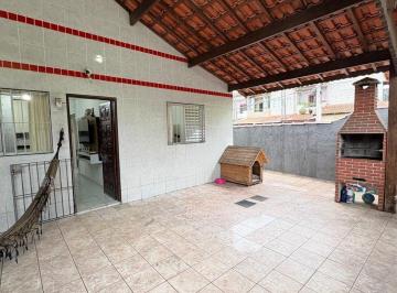 Casa · 74m² · 2 Quartos · 2 Vagas · Casa com dois dormitórios!
