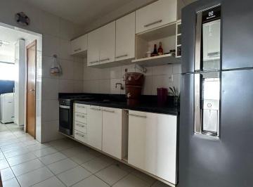 Apartamento de 3 quartos, Salvador · Alugo apto semi mobiliado em Armação
