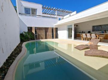 Casa · 234m² · 3 Quartos · 2 Vagas · Casa com 360 m² e 3 quartos à venda em Atami