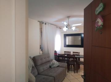Apartamento de 2 quartos, Pelotas · Apto 2 dorms térreo no Centro