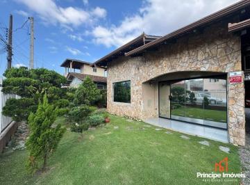 Casa · 216m² · 2 Quartos · 3 Vagas · Casa com 2 quartos no Floresta em Joinville