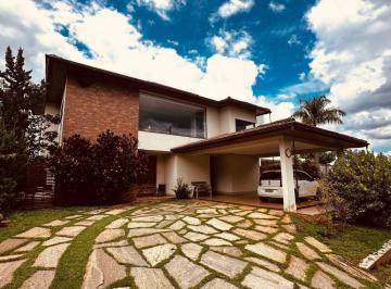 Casa · 400m² · 4 Quartos · 4 Vagas · Reserva Santa Monica 