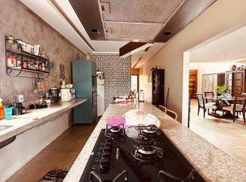 Casa · 400m² · 4 Quartos · 4 Vagas · Reserva Santa Monica 