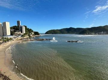 Apartamento · 215m² · 3 Quartos · 1 Vaga · Apartamento à venda no Itararé em São Vicente.