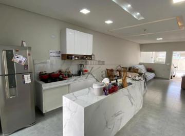 Casa · 140m² · 3 Quartos · 2 Vagas · Oportunidade - Casa Padrão - Vila Branca - Jacareí - 3 Dormitórios - 140m².