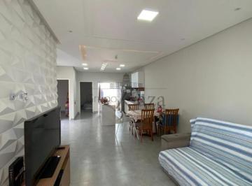 Casa de 3 quartos, Jacareí · Oportunidade Casa Padrão Vila Branca Jacareí -3 Dormitórios 140m².