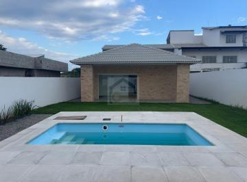 Casa · 175m² · 6 Quartos · 5 Vagas · Casa Alto Padrão Oportunidade Única: Espaço, Lazer e Investimento Garantido!