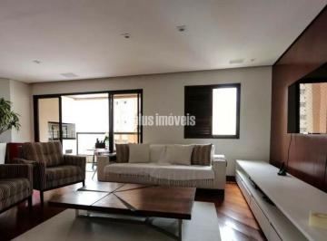 Apartamento · 140m² · 3 Quartos · 3 Vagas · Mobiliado! Próximo ao Portal do Morumbi! 140,0m² - 3 Suítes 3 Vagas!