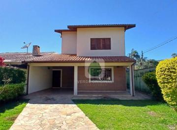 2d06dc88264198aead8011826a7509d229fdf5d9 · Sobrado com 4 dormitórios à venda, 184 m² por R$ 900.000,00 - Centro - São Bento do Sapucaí/SP