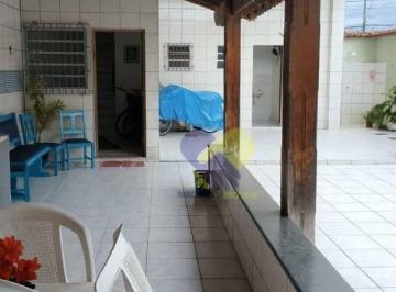 560eee95d82e50d52f758aef8e22bcb9a2c317a3 · Casa 2 Dormitórios com Quintal e Churrasqueira na Zona 1 do Caiçara – Próxima à Praia