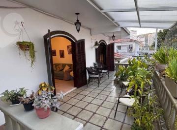6917b70632de0572aeb15a5530461b1e9ca9c2fe · Casa em vila