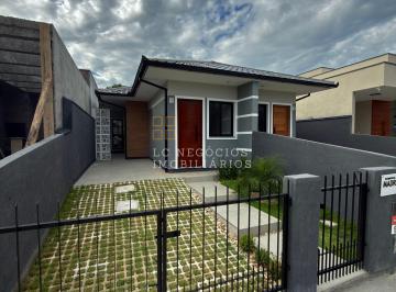 Casa · 50m² · 2 Quartos · 2 Vagas · Casa à venda no bairro Forquilhas - São José/SC