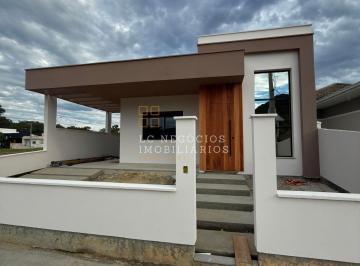 Casa · 96m² · 3 Quartos · 2 Vagas · Casa à venda no bairro Forquilhas - São José/SC