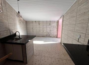 Casa · 54m² · 2 Quartos · 2 Vagas · Oportunidade na cidade de Praia Grande, próximo ao mar