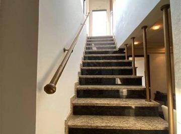Apartamento · 258m² · 4 Quartos · 3 Vagas · Oportunidade na cidade de Praia Grande, próximo ao mar