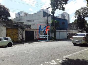 Terreno · 685m² · Terreno para venda no Tatuapé com 685 m² de área terreno, plano e com 380 m2 de construção nos fundo