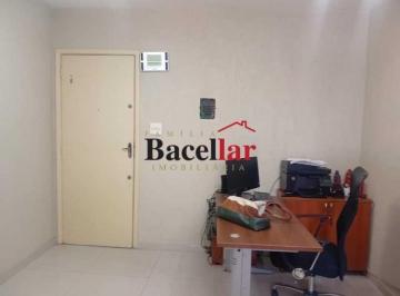 Comercial · 15m² · Sala :  / Comercial / São Cristóvão