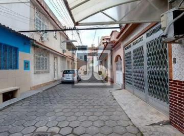 Casa · 200m² · 4 Quartos · 2 Vagas · Ótima casa de vila, duplex com terraço!