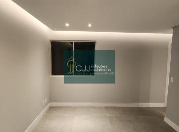 weyccsw2owq0mzdmnjqzote1_md · Apartamento com 2 quartos à venda em Santa Cândida - Curitiba/PR