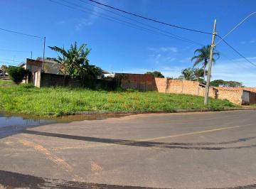 d370f4680e511256be633d3e7e52426e7708f3ec · Terreno à venda no bairro Laranjeiras em Uberlândia