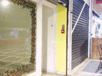 0e36c0a070df7e4e9a9cc6d8815d17a6f6add8d6 · Loja para alugar, 32 m² por R$ 5.000,00/mês - Pitangueiras - Guarujá/SP