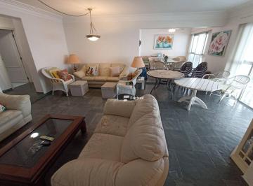 64e0a229f9d1e006d4ce3ba95368a7b1d04f2759 · Apartamento à venda na Pitangueiras no Guarujá / SP.