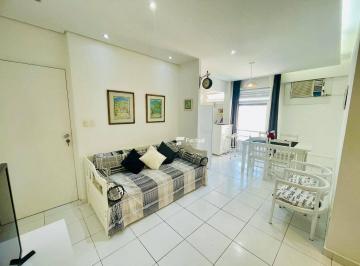 9aa0230aebe1591315fc66186d9f6fd6d28fb6bb · Apartamento à venda na Praia da Pitangueiras no Guarujá / SP.