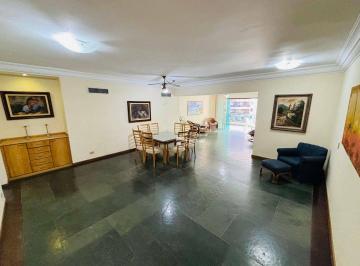 1e9a3e0f9c8a396151ab5f2b136f6ad34fa22915 · Apartamento à venda na Praia das Pitangueiras, Guarujá/SP
