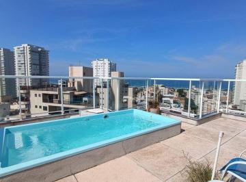 fd2a9427f71ee8f28e022171bc5e3a1f72a82d1b · Cobertura duplex  com vista mar disponivel para venda e locação anual - Praia da Enseada - região do