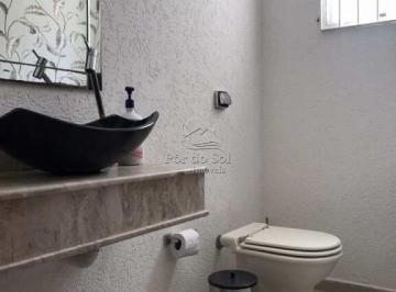 Casa · 215m² · 4 Quartos · Casa à venda em Praia Grande/SP