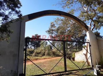 6a73575d282014f86920b3e25533e497.jpg · Chácara com 2 quartos