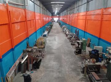 Comercial · 1770m² · 10 Vagas · Galpão à venda em Brás - SP
