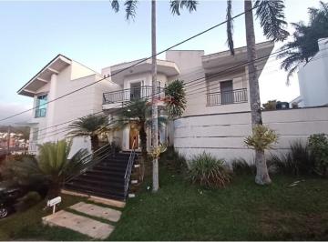 Casa · 300m² · 4 Quartos · Alugue sua casa de luxo no Condomínio Aruã!
